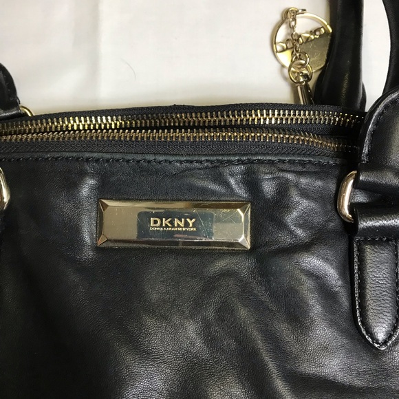 DKNY purse - Picture 2 of 5
